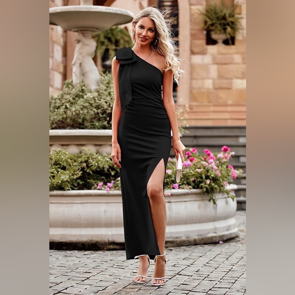 One-Shoulder Black Evening Dress with Side Slit - Picture 2 of 13